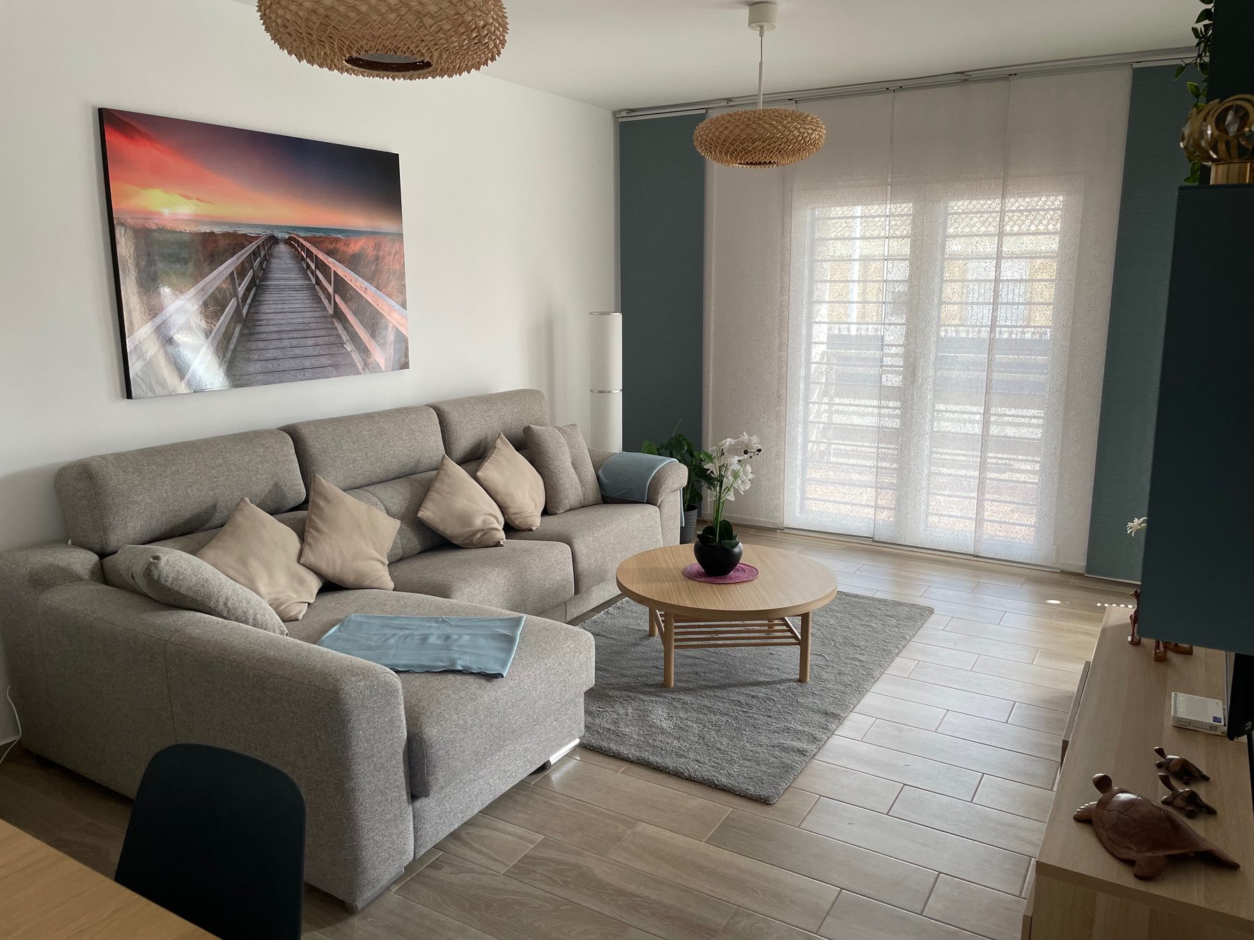 Wohnzimmer mit Sofa